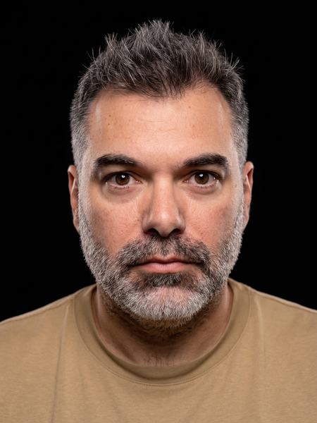 Portrait de Julien Gérard